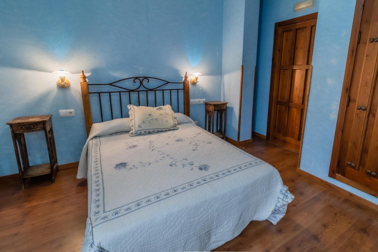 Hotel Rural El Labriego By Vivere Stays Plasenzuela Ngoại thất bức ảnh