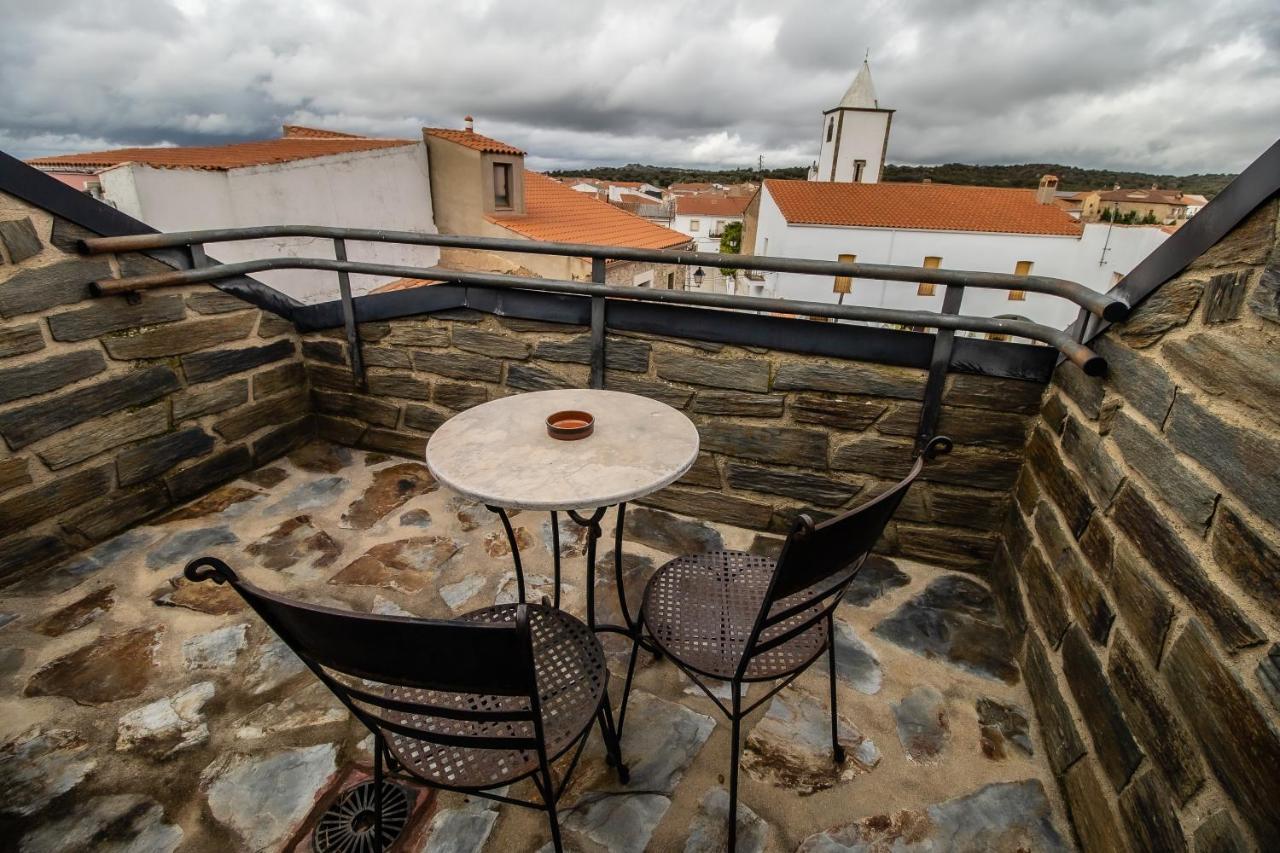 Hotel Rural El Labriego By Vivere Stays Plasenzuela Ngoại thất bức ảnh