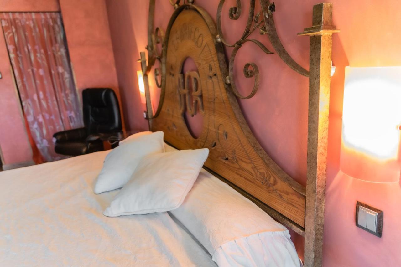 Hotel Rural El Labriego By Vivere Stays Plasenzuela Ngoại thất bức ảnh