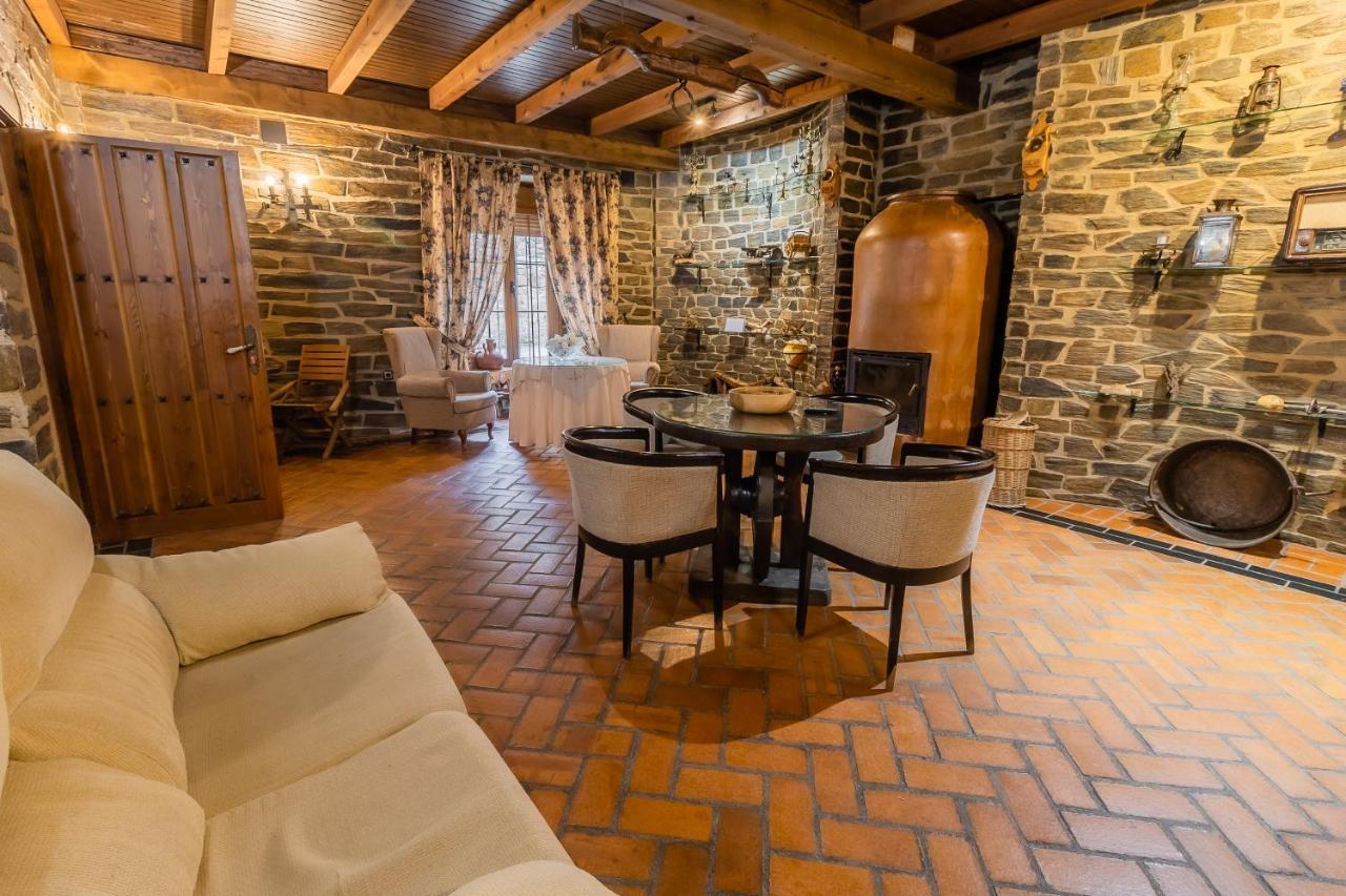 Hotel Rural El Labriego By Vivere Stays Plasenzuela Ngoại thất bức ảnh