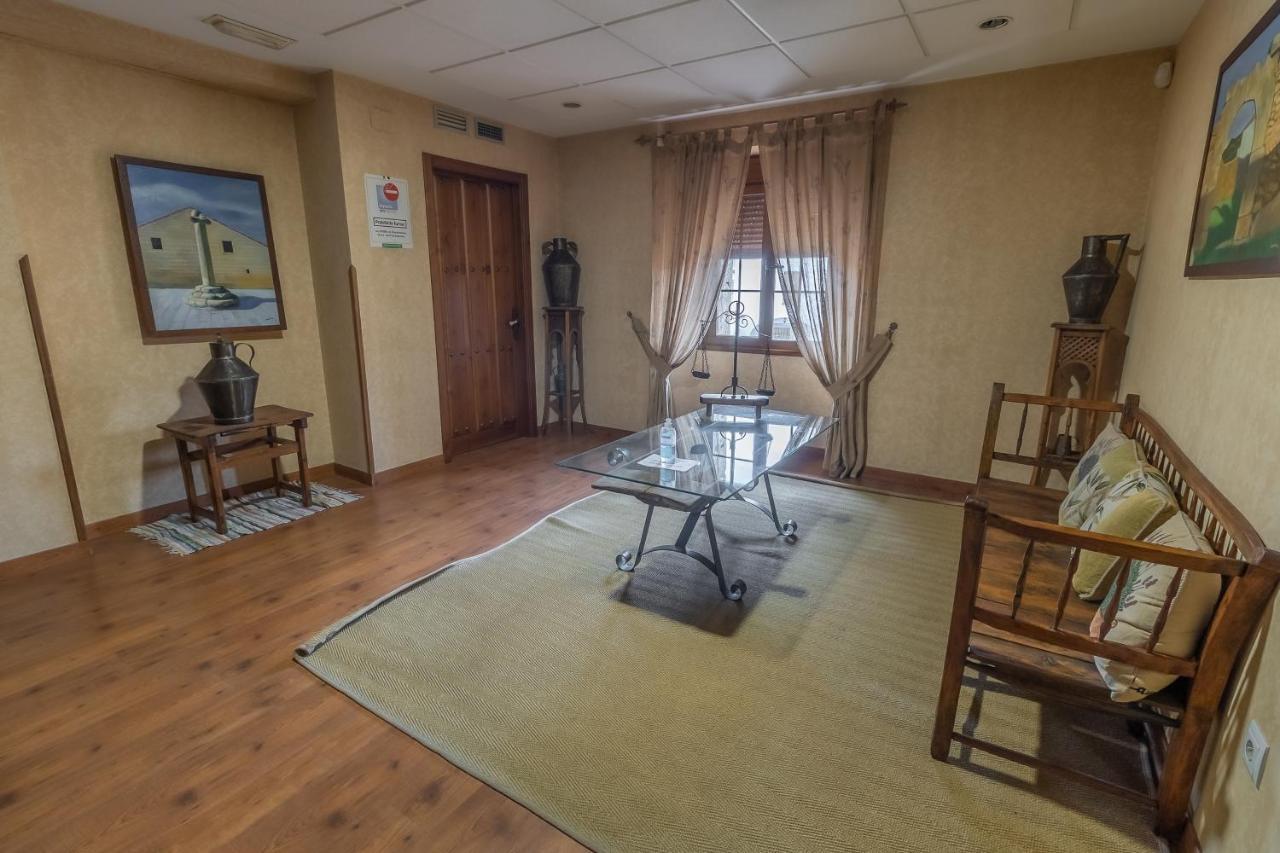 Hotel Rural El Labriego By Vivere Stays Plasenzuela Ngoại thất bức ảnh