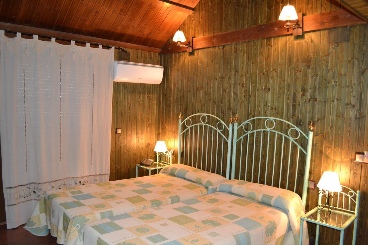 Hotel Rural El Labriego By Vivere Stays Plasenzuela Ngoại thất bức ảnh
