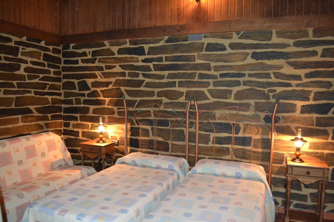 Hotel Rural El Labriego By Vivere Stays Plasenzuela Ngoại thất bức ảnh